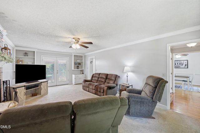 2506 Ashley Place, Burlington, NC 27215