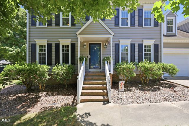 2506 Ashley Place, Burlington, NC 27215