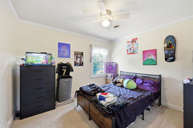 2506 Ashley Place, Burlington, NC 27215