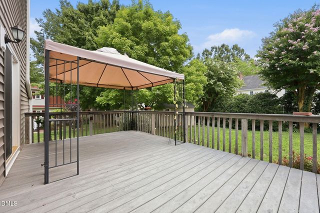 2506 Ashley Place, Burlington, NC 27215