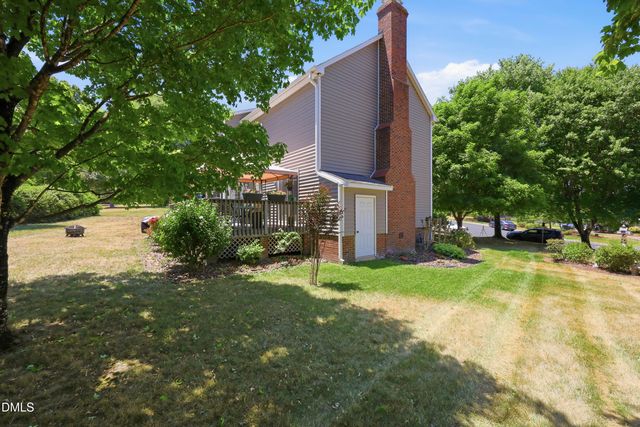 2506 Ashley Place, Burlington, NC 27215