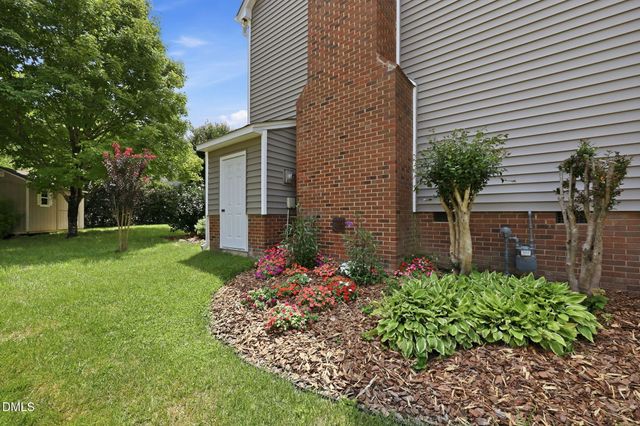 2506 Ashley Place, Burlington, NC 27215