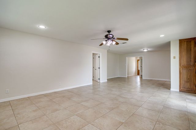 2196 Old Agnes Road, Weatherford, TX 76088