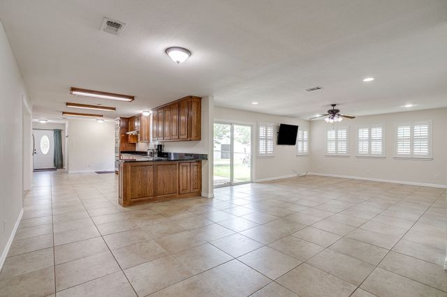 2196 Old Agnes Road, Weatherford, TX 76088