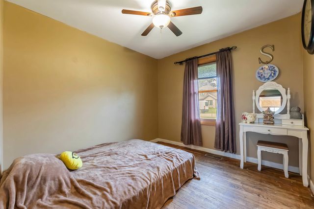 8040 S 85th Court, Justice, IL 60458