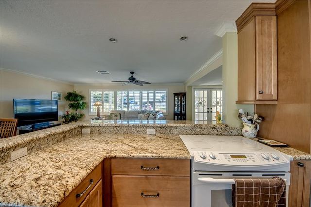 917 SE 43rd TER, Cape Coral, FL 33904