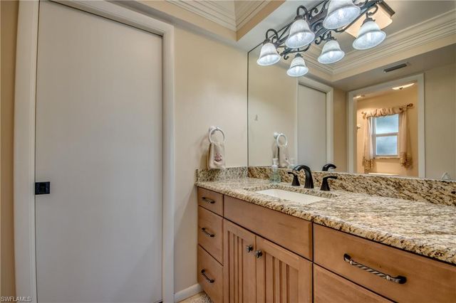 917 SE 43rd TER, Cape Coral, FL 33904