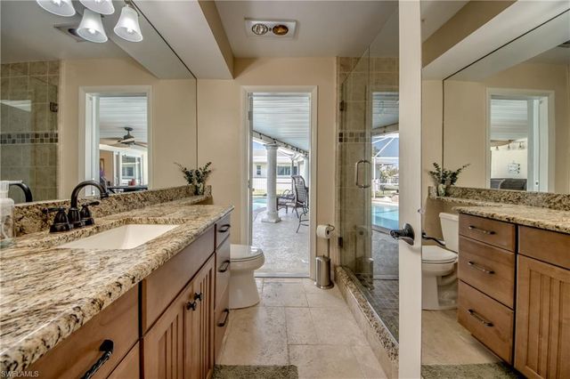 917 SE 43rd TER, Cape Coral, FL 33904