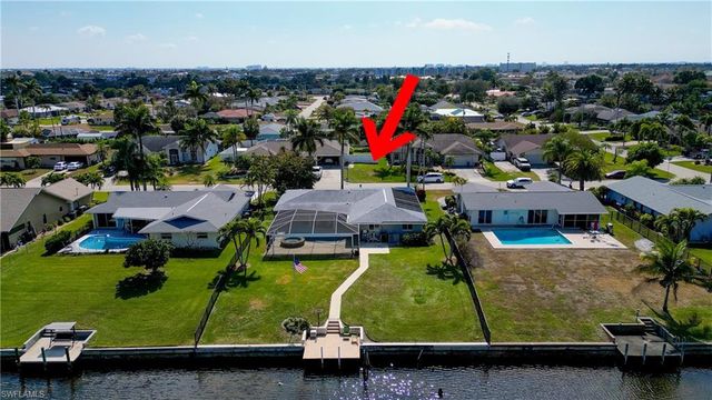 917 SE 43rd TER, Cape Coral, FL 33904