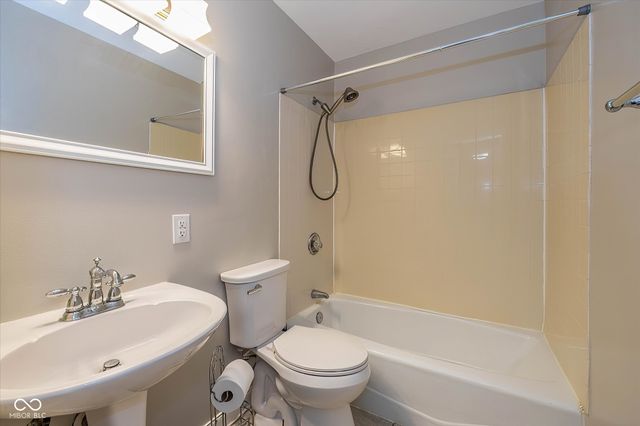 9631 Kittrell Drive, Indianapolis, IN 46280