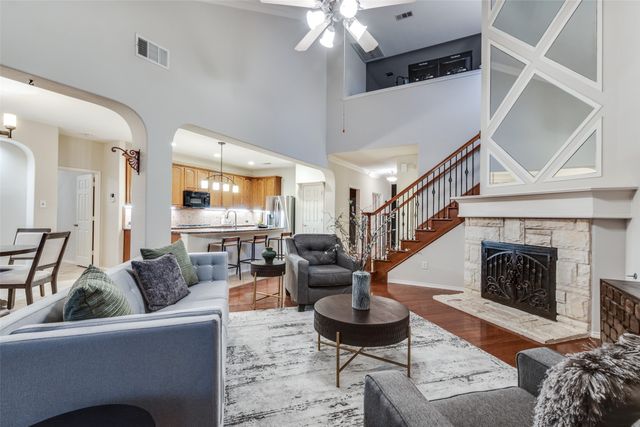 5048 Golden Eagle Drive, Grand Prairie, TX 75052