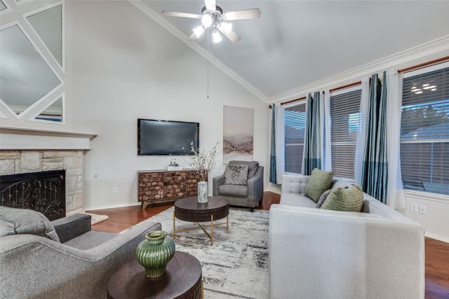 5048 Golden Eagle Drive, Grand Prairie, TX 75052