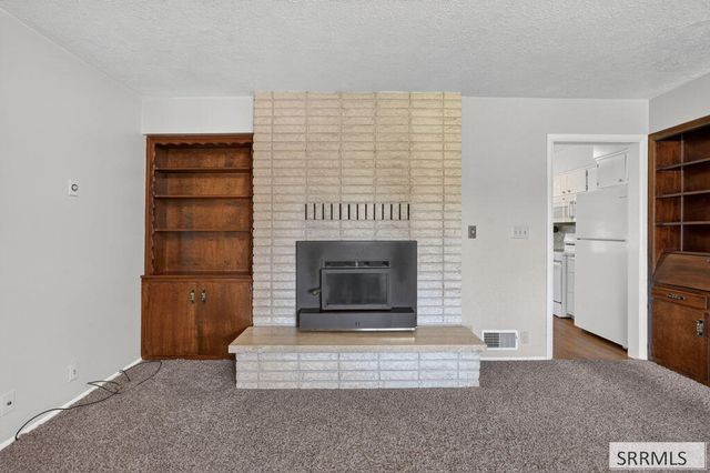 1417 N 1100 E, Shelley, ID 83274