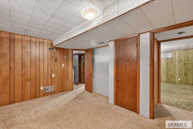 1417 N 1100 E, Shelley, ID 83274