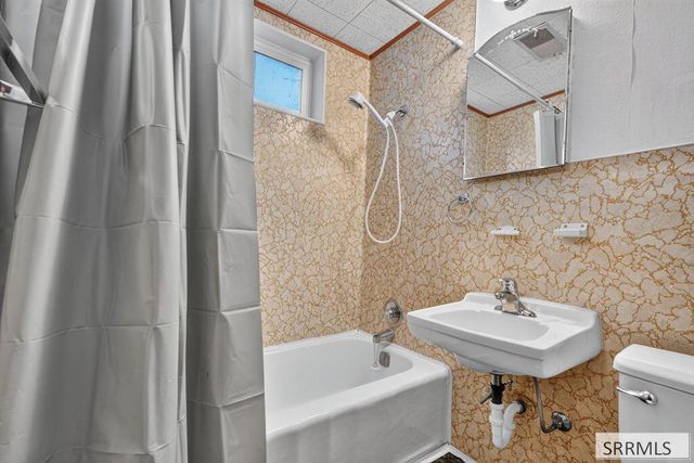 1417 N 1100 E, Shelley, ID 83274