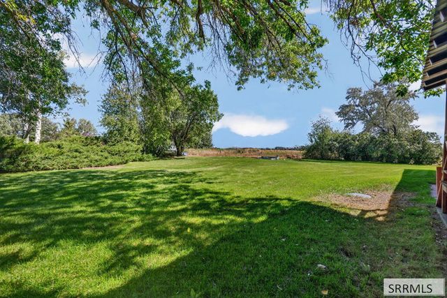 1417 N 1100 E, Shelley, ID 83274