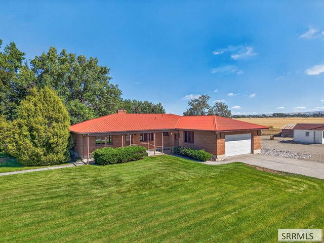 1417 N 1100 E, Shelley, ID 83274
