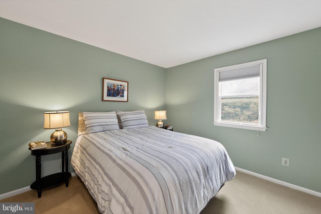 204 SHROPSHIRE DR, West Chester, PA 19382