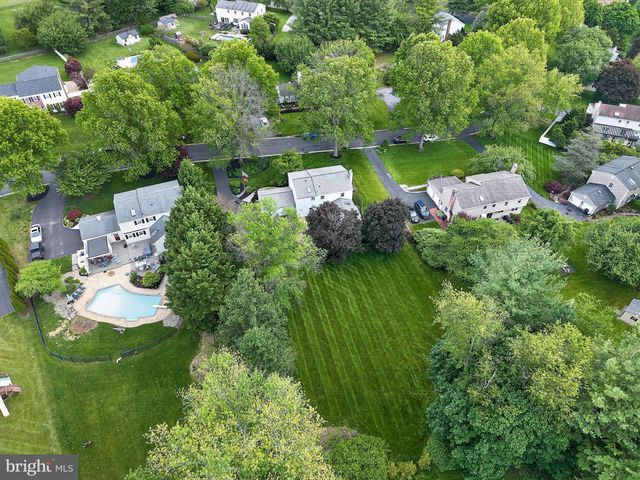 204 SHROPSHIRE DR, West Chester, PA 19382