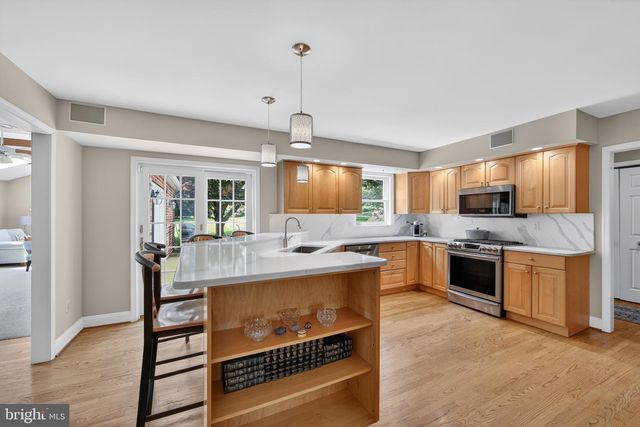 204 SHROPSHIRE DR, West Chester, PA 19382