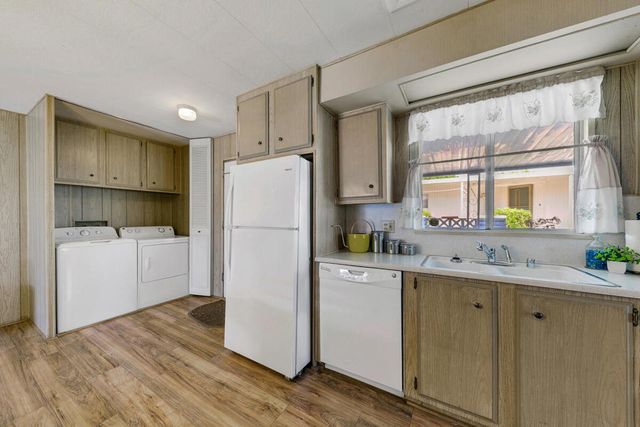 39345 Moronga Canyon Drive, Palm Desert, CA 92260