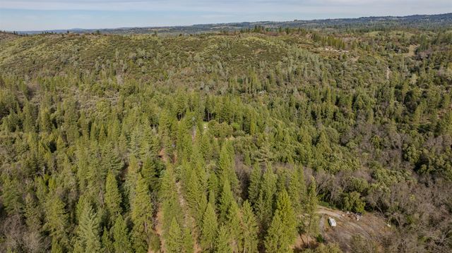 15891 Shake Ridge Rd, Sutter Creek, CA 95685