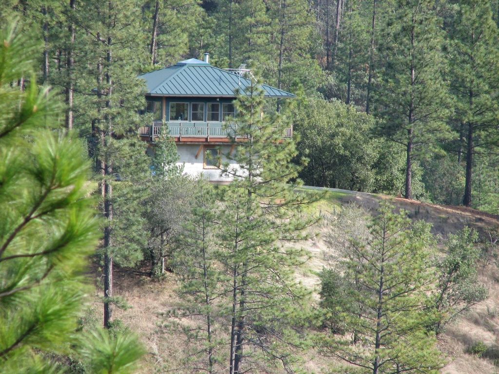 15891 Shake Ridge Rd, Sutter Creek, CA 95685