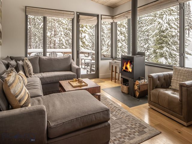 20 Lakewood Drive, Big Sky, MT 59716