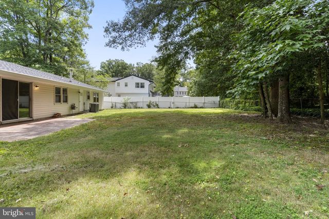 2552 LISA DR, Waldorf, MD 20601