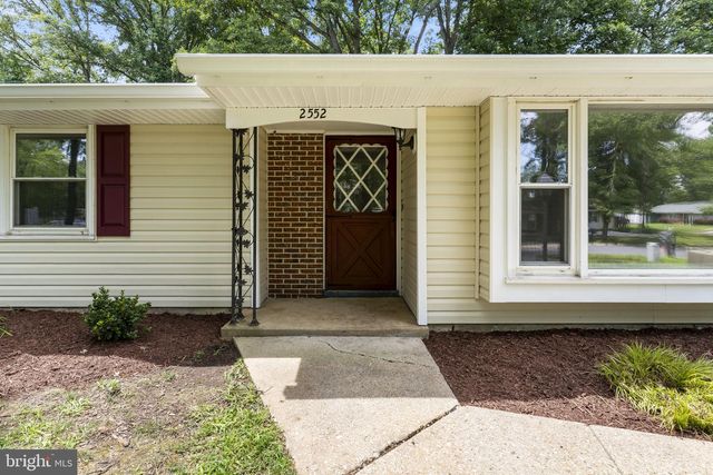 2552 LISA DR, Waldorf, MD 20601