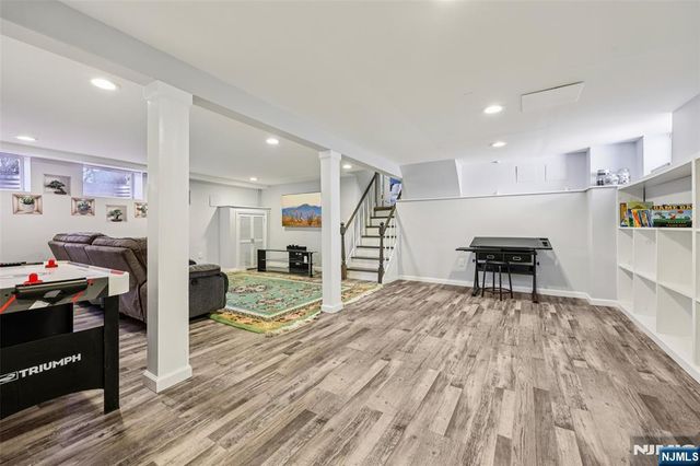 949 Oradell Avenue, Oradell, NJ 07649