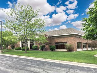 1776 Legacy Circle 117, Naperville, IL 60563