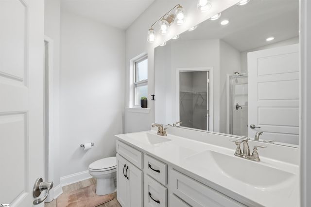 50 Woodcross Drive, Simpsonville, SC 29681