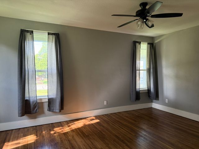 202 4th Street, Joshua, TX 76058