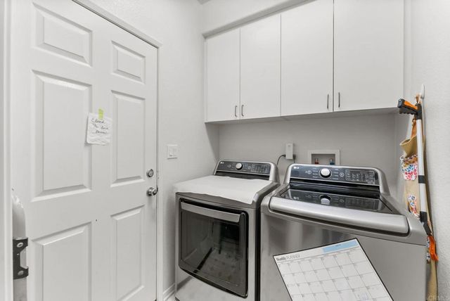 10266 Spruce Woodlands Way Way, Escondido, CA 92026