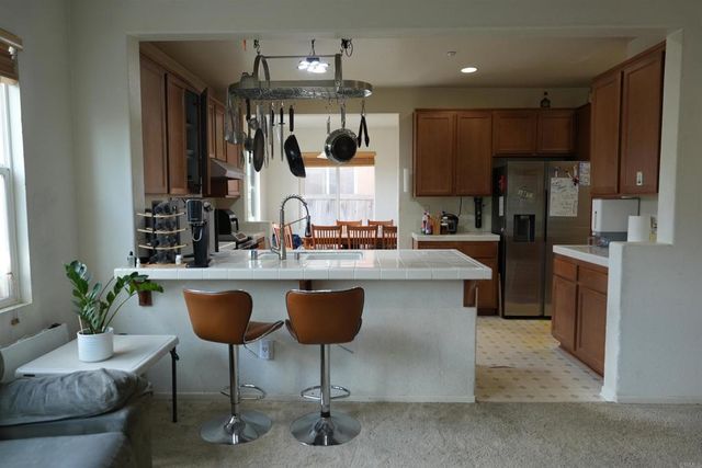 10266 Spruce Woodlands Way Way, Escondido, CA 92026