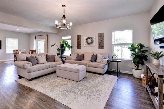 612 Clements Mill TRCE, Williamsburg, VA 23185