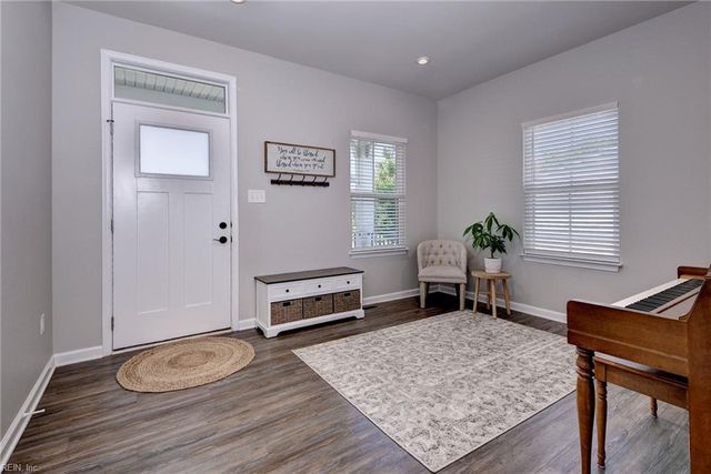 612 Clements Mill TRCE, Williamsburg, VA 23185