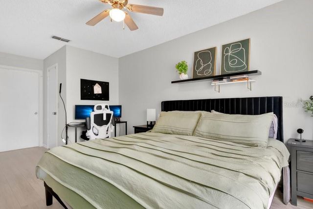4227 PERSHING POINTE PLACE 2, Orlando, FL 32822