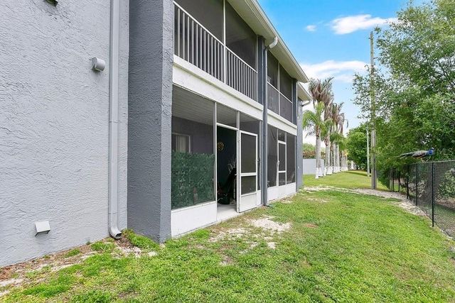 4227 PERSHING POINTE PLACE 2, Orlando, FL 32822