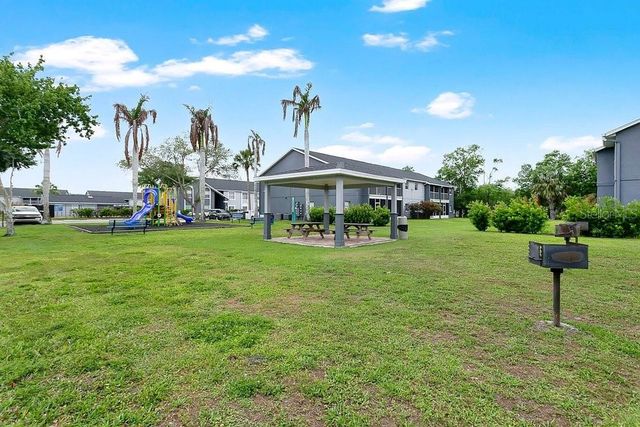 4227 PERSHING POINTE PLACE 2, Orlando, FL 32822