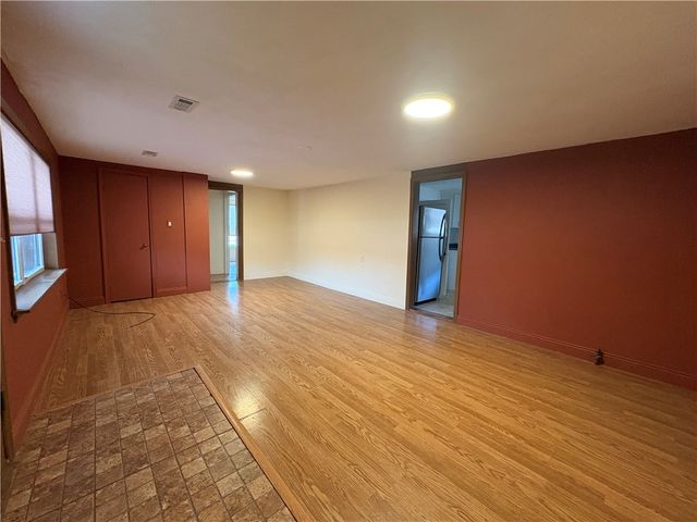 650 McClinton Street, Fayetteville, AR 72701