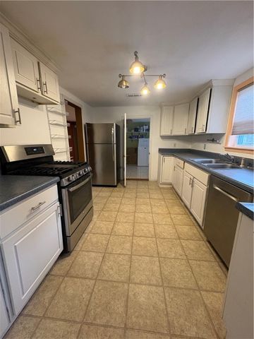 650 McClinton Street, Fayetteville, AR 72701