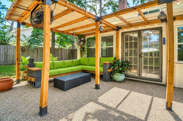 10818 Elmdale Drive, Houston, TX 77070