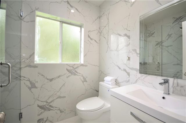 1549 Catalonia Ave, Coral Gables, FL 33134