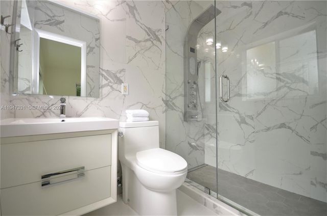 1549 Catalonia Ave, Coral Gables, FL 33134