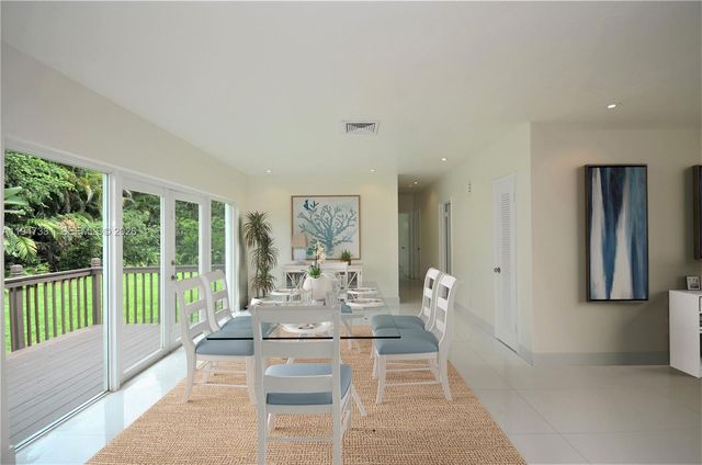 1549 Catalonia Ave, Coral Gables, FL 33134