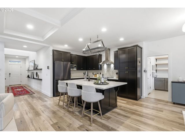2361 ROLLIE Loop, Eugene, OR 97405