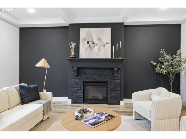 2361 ROLLIE Loop, Eugene, OR 97405