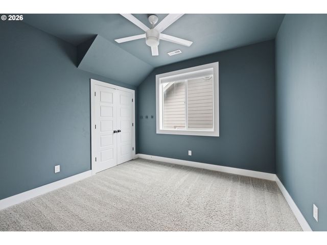 2361 ROLLIE Loop, Eugene, OR 97405